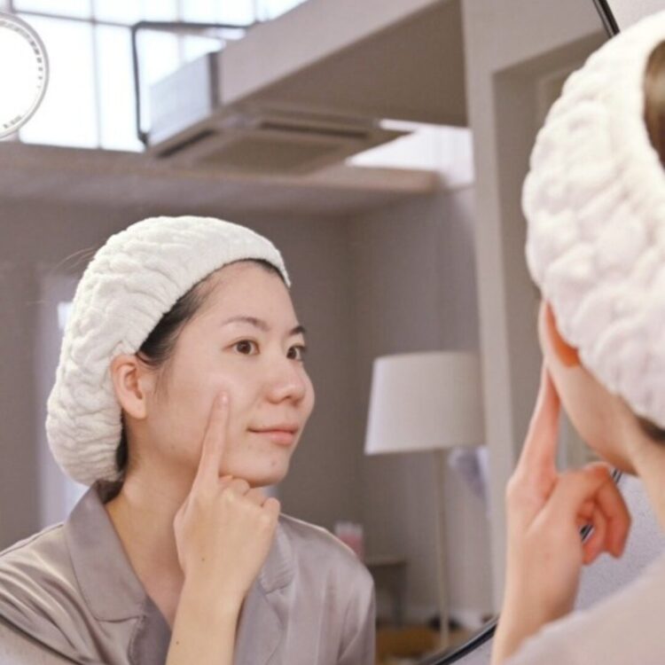 【VOL.36】シミのケアは美容医療？スキンケア？どっち？？夏の紫外線とシミの関係〜敵を知れば、戦い方も見えてくる！（シミの正体編）